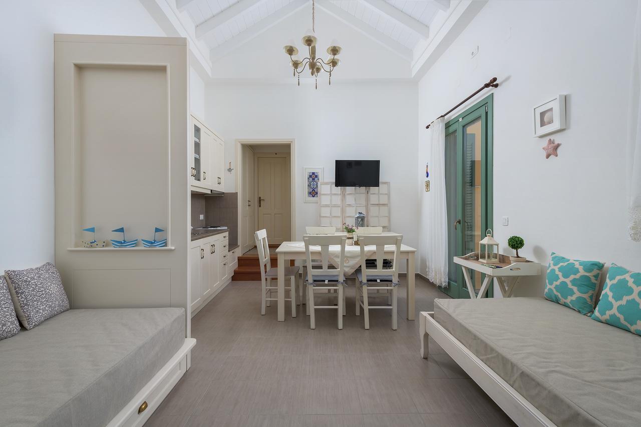Villa Blue Wave Astradeni House Sými Esterno foto